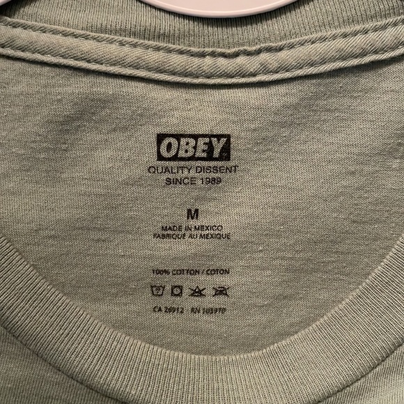 Obey T-Shirt - Picture 3 of 8
